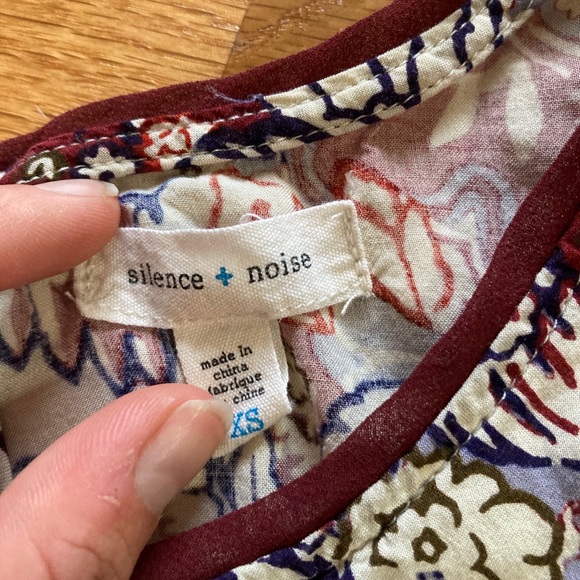 Silence + Noise Witchy T-Shirt Dress - Picture 5 of 7